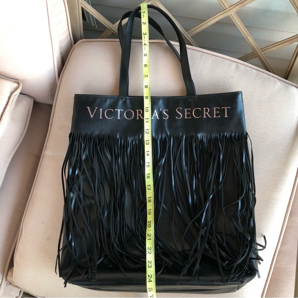 Victoria’s Secret Limited Edition 2018 Faux Leather Black Fringe Tote Bag - Picture 13 of 13